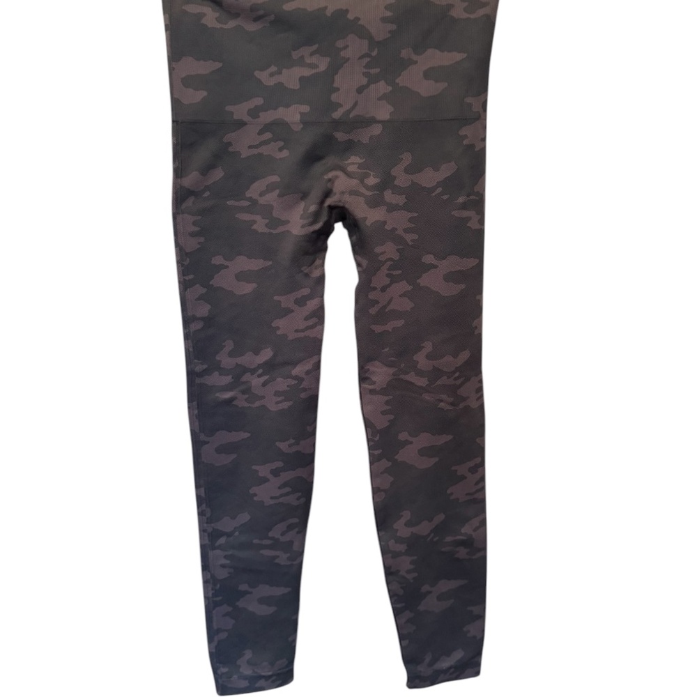 Womens, SPANXshape™ Full Length Leggings.  Size: XL, Color: Camo